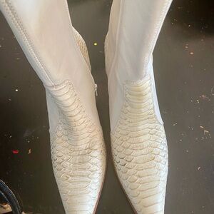 White Snakeskin Pattern Women's Boots Leather